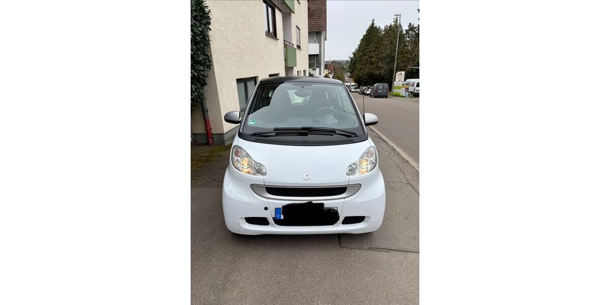 Smart ForTwo 60.200 km 5.700 &euro; Esslingen 73732