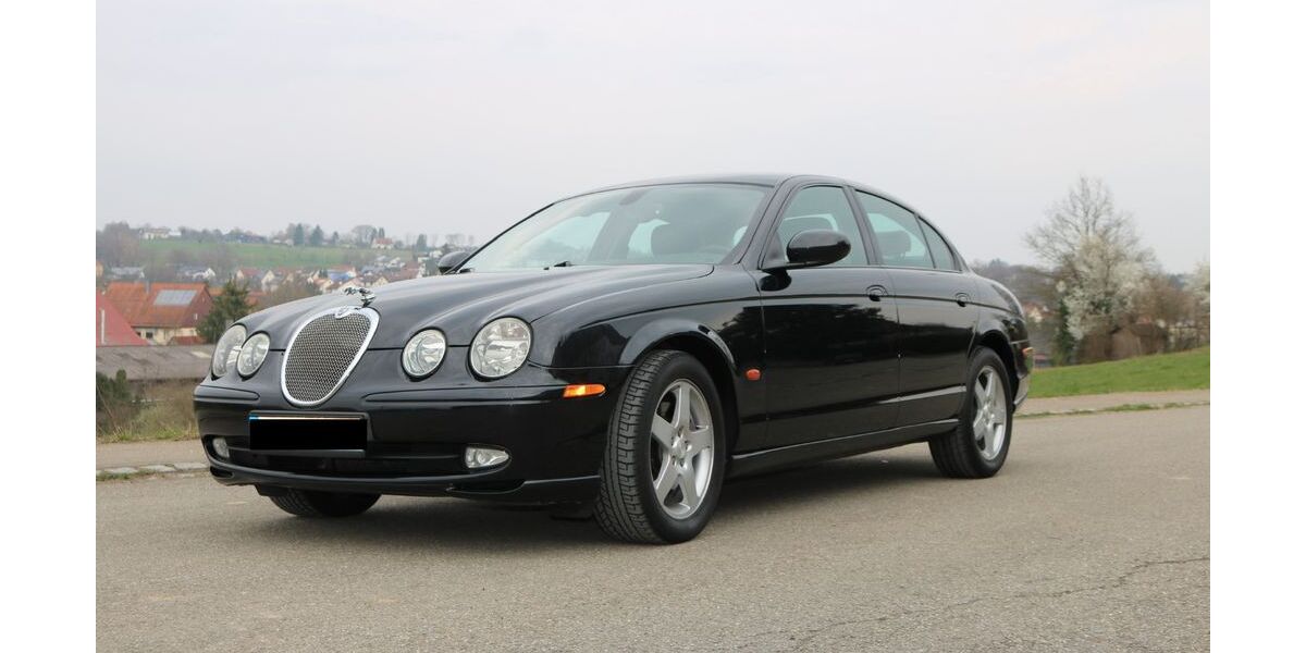 Jaguar S-Type 136.707 km 9.450 &euro; Wangen 73117