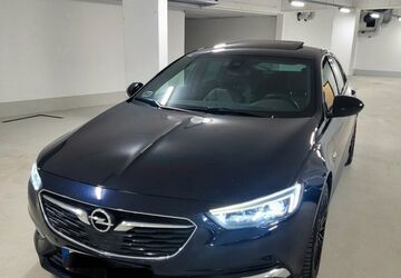 Opel Insignia 106.000 km 19.470 &euro; Eislingen / fils 73054