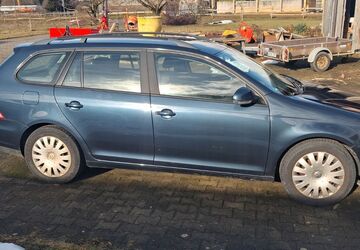 VW Golf 215.000 km 2.100 &euro; Welzheim 73642