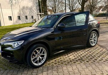 Alfa Romeo Stelvio 95.000 km 20.500 &euro; Göppingen 73033