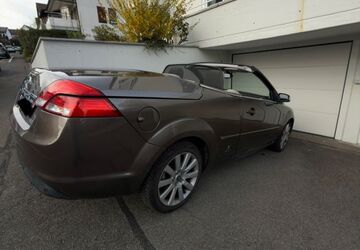 Ford Focus 58.483 km 8.999 &euro; Esslingen am Neckar 73733