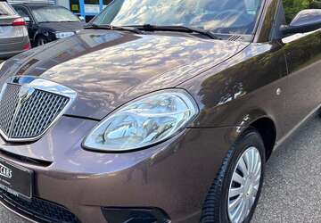 Lancia Ypsilon 89.000 km 4.990 &euro; Essingen 73457