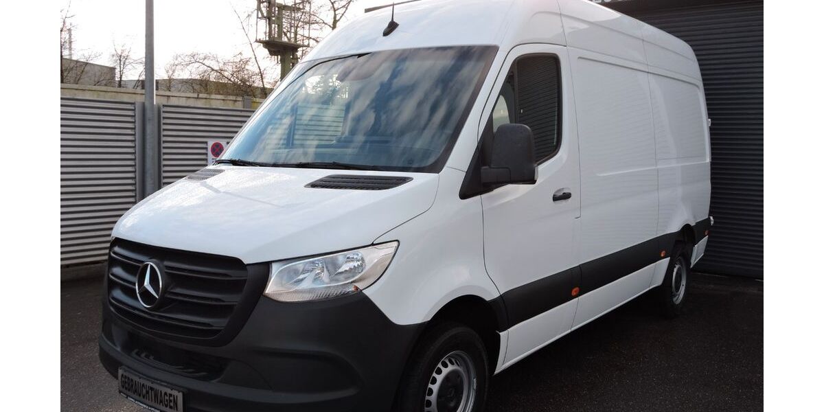 Mercedes-Benz Sprinter 123.000 km 25.999 &euro; Altbach 73776