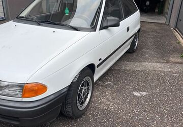 Opel Astra 208.085 km 3.000 &euro; Korb 71404