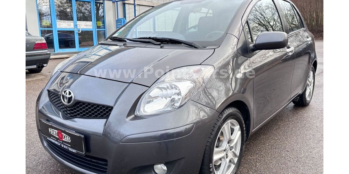 Toyota Yaris 137.000 km 5.999 &euro; Essingen 73457