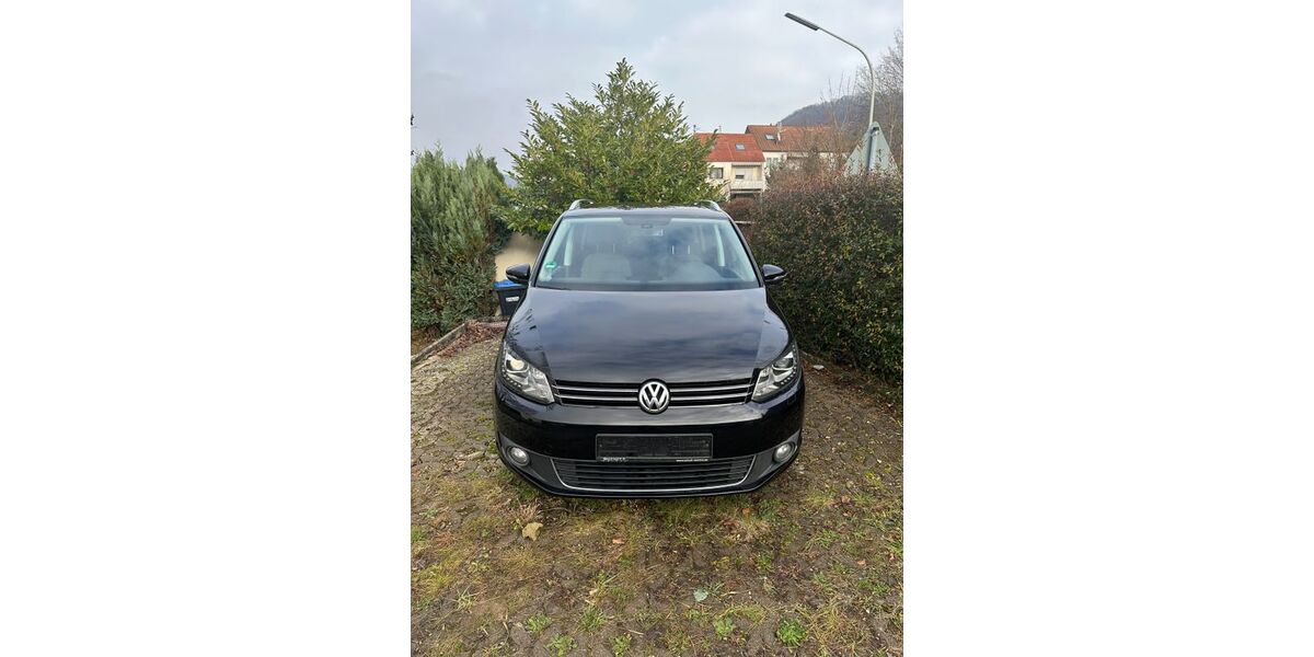 VW Touran 160.000 km 9.000 &euro; Geislingen 73312