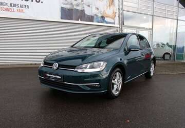 VW Golf 110.000 km 13.690 &euro; Denkendorf 73770