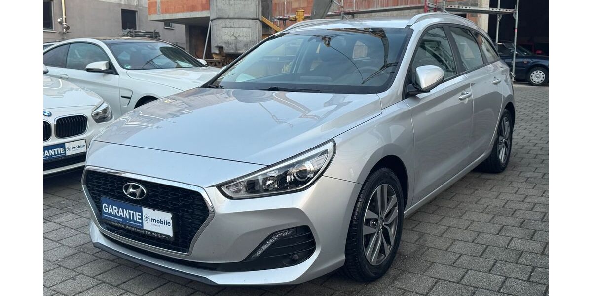 Hyundai i30 148.000 km 10.490 &euro; Schwäbisch Gmünd 73525