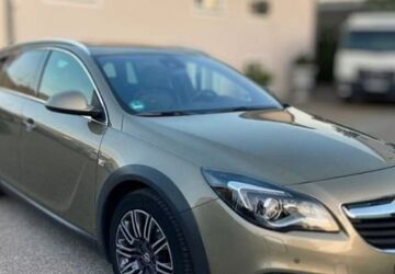 Opel Insignia CT 165.500 km 10.500 &euro; Gammelshausen 73108