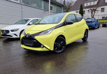 Toyota Aygo (X) 102.558 km 8.990 &euro; Nürtingen 72622
