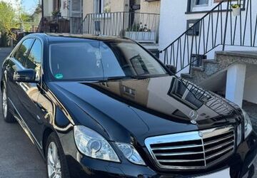 Mercedes-Benz E 220 239.000 km 11.850 &euro; Köngen 73257