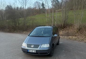 VW Sharan 242.000 km 5.200 &euro; Uhingen 73066