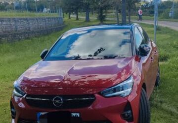 Opel Corsa 102.000 km 13.500 &euro; Fellbach 70736