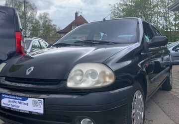 Renault Clio 204.300 km 1.490 &euro; Schwäbisch Gmünd 73529