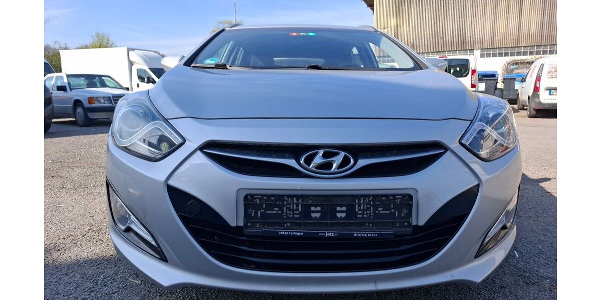 Hyundai i40 208.106 km 3.590 &euro; Kernen i. r 71394