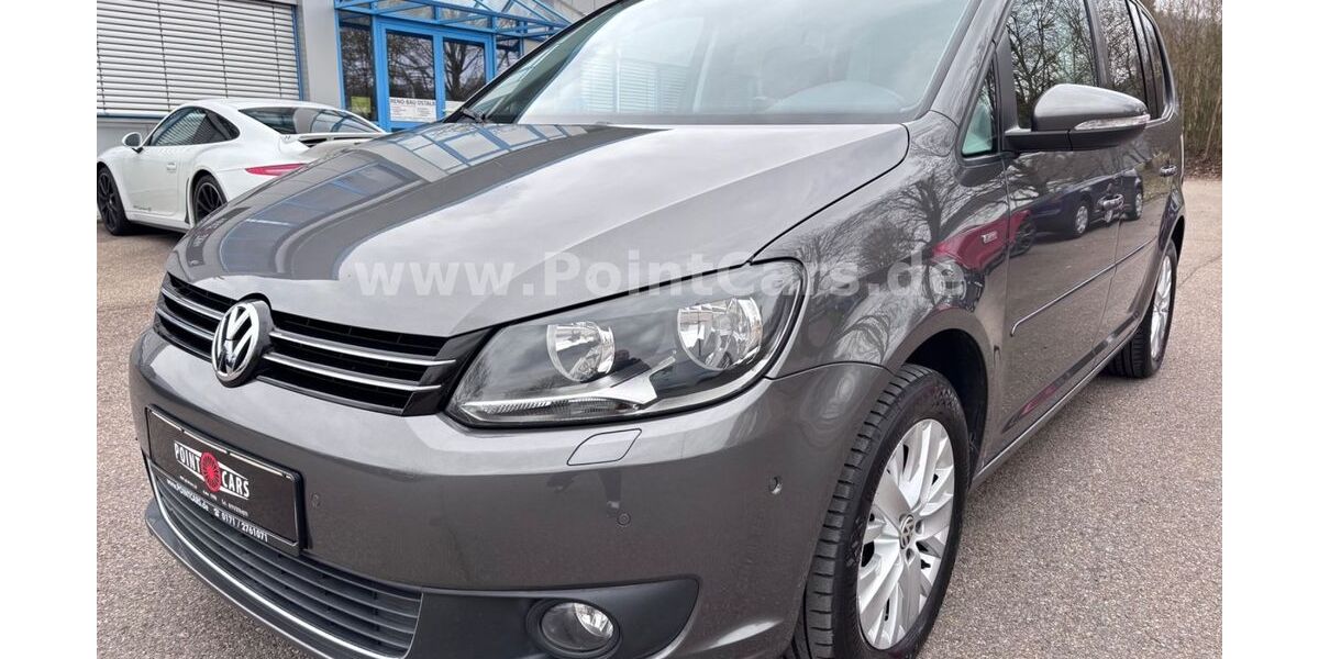 VW Touran 210.000 km 8.999 &euro; Essingen 73457