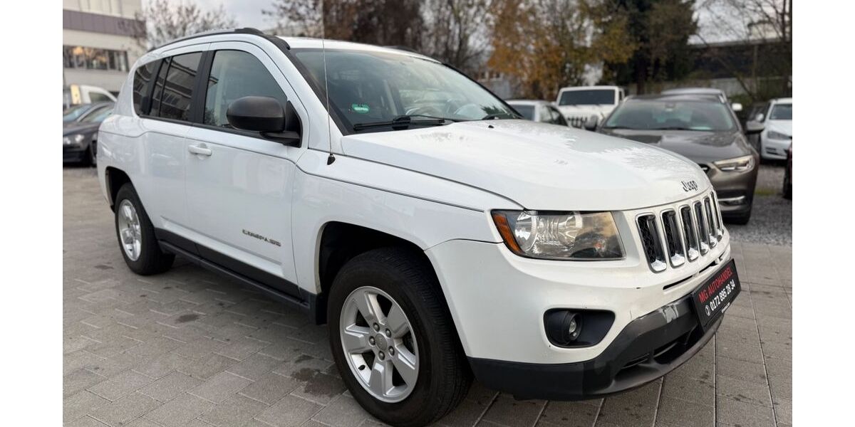 Jeep Compass 54.860 km 5.999 &euro; Fellbach 70736
