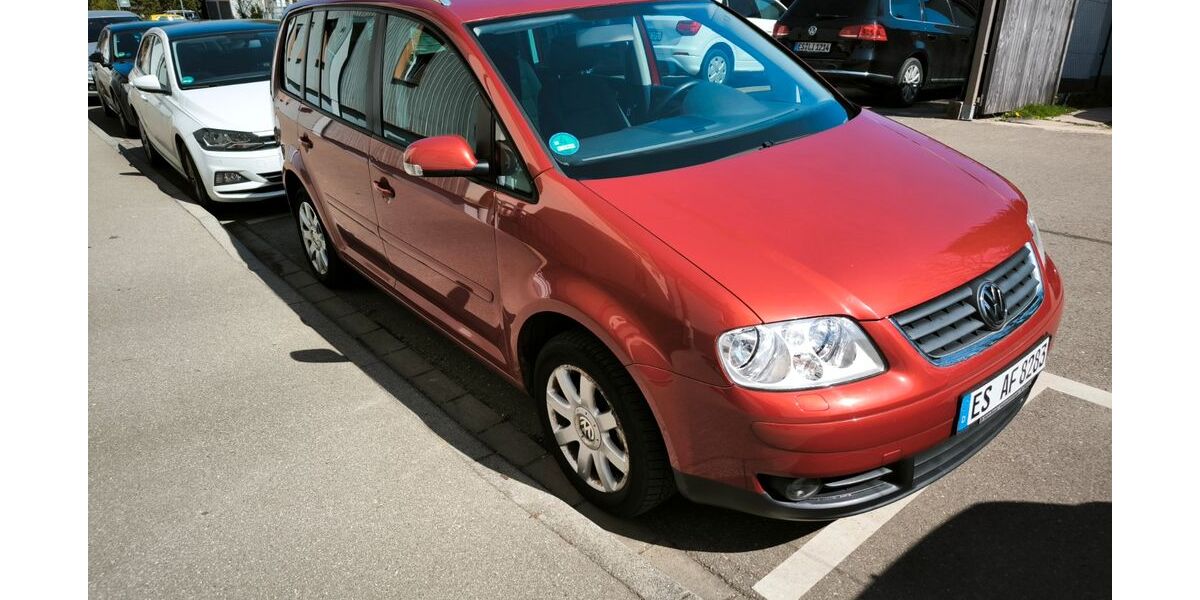 VW Touran 177.000 km 3.999 &euro; Kirchheim unter Teck 73230