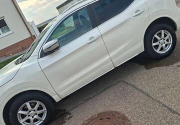 Nissan Qashqai 160.000 km 15.000 &euro; Essingen 73457