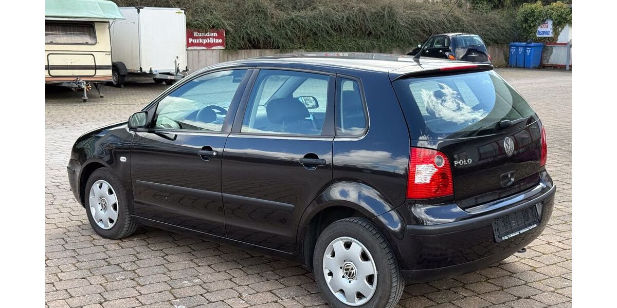 VW Polo 176.118 km 2.100 &euro; Waldstetten 73550