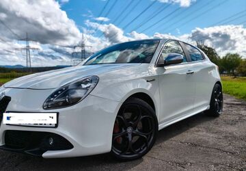 Alfa Romeo Giulietta 170.200 km 10.700 &euro; Altbach 73776