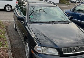 Volvo V40 220.000 km 800 &euro; Göppingen 73033