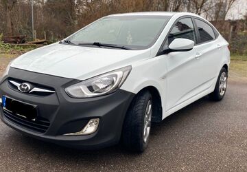 Hyundai Accent 165.000 km 5.400 &euro; SCHWÄBISCH GMÜND 73525