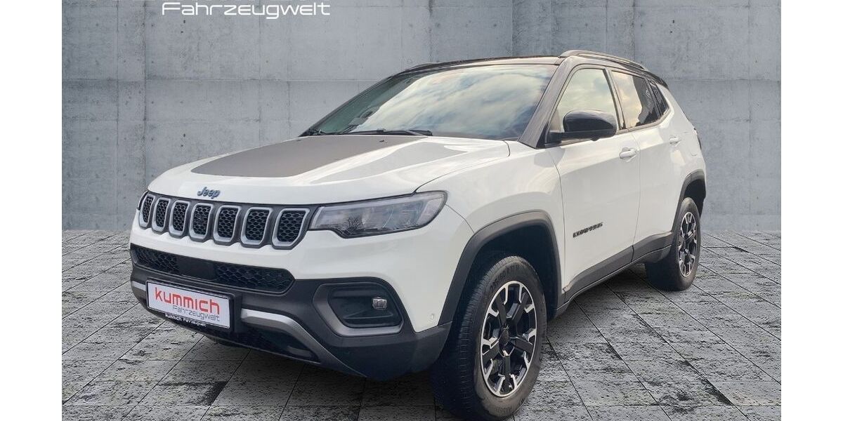 Jeep Compass 27.081 km 32.990 &euro; Göppingen 73037