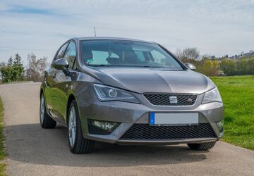Seat Ibiza 53.000 km 10.700 &euro; Aichelberg 73101