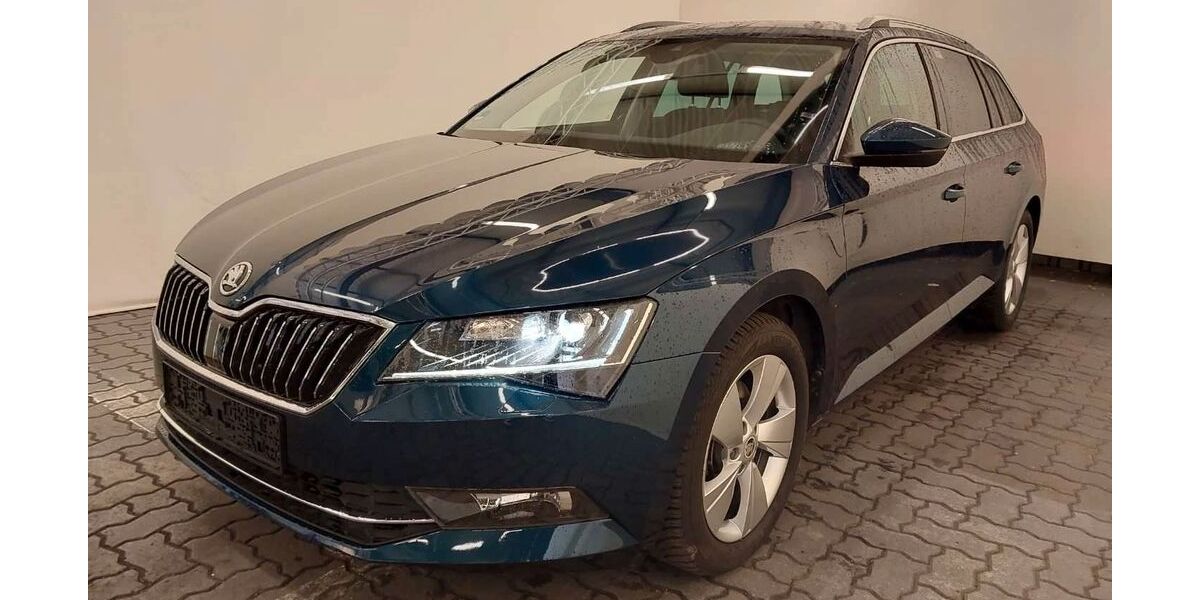 Skoda Superb 33.300 km 20.950 &euro; Heiningen 73092