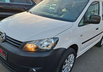 VW Caddy 225.381 km 6.999 &euro; Deizisau 73779
