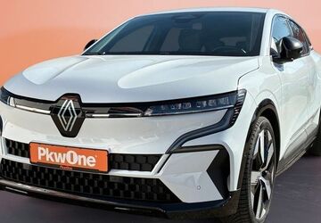 Renault Megane E-TECH 30.374 km 24.860 &euro; Göppingen 73037