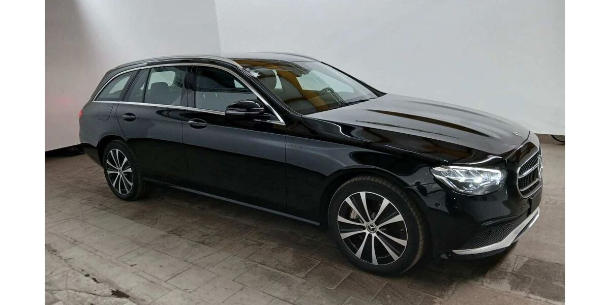 Mercedes-Benz E 300 171.800 km 23.299 &euro; Neuffen (bei Stuttgart) 72639
