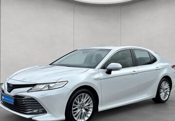 Toyota Camry 86.980 km 26.970 &euro; Esslingen 73730