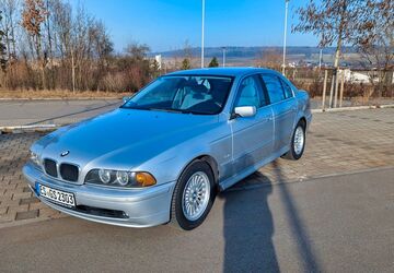 BMW 520 215.000 km 2.400 &euro; Uhingen 73066