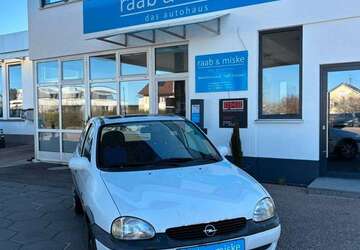 Opel Corsa 163.200 km 190 &euro; Essingen 73457