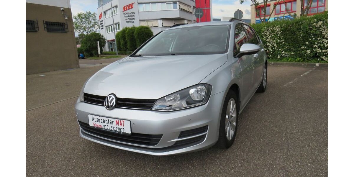 VW Golf 128.000 km 8.950 &euro; Fellbach 70736