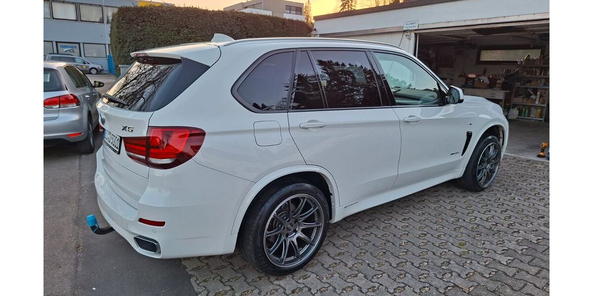 BMW X5 150.000 km 27.800 &euro; köngen 73257