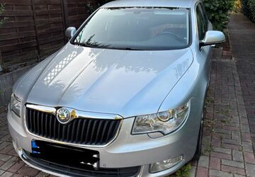 Skoda Superb 86.520 km 7.400 &euro; Göppingen 73037