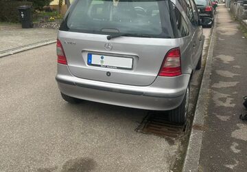 Mercedes-Benz A 140 162.050 km 850 &euro; Kuchen 73329