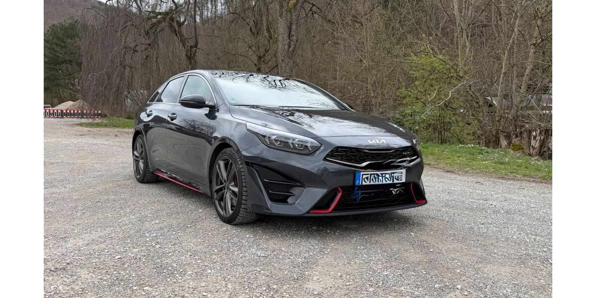 Kia pro ceed / ProCeed 46.950 km 28.300 &euro; Bad Urach 72574