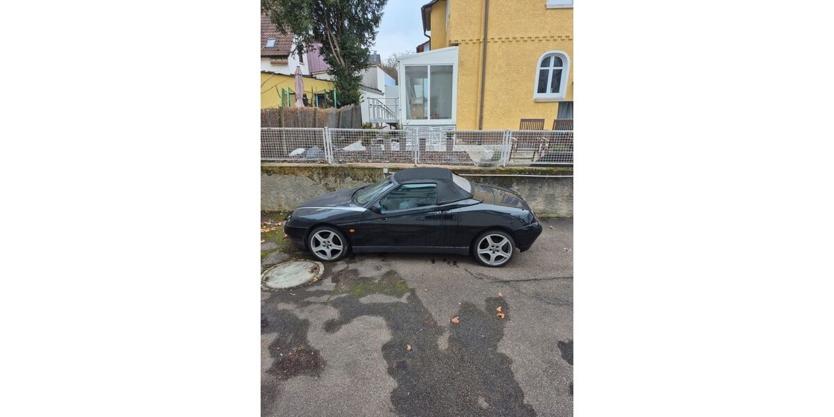 Alfa Romeo Spider 300.400 km 6.888 &euro; Plochingen 73207