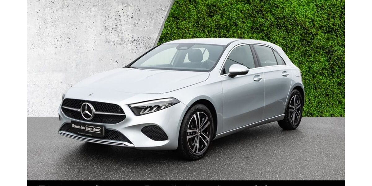 Mercedes-Benz A 180 2.550 km 27.880 &euro; Dettingen unter Teck 73265