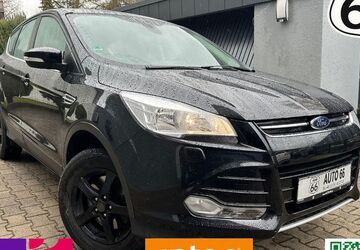 Ford Kuga 64.800 km 12.450 &euro; Schwäbisch Gmünd 73527