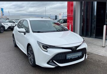 Toyota Corolla 42.900 km 17.490 &euro; Göppingen 73037