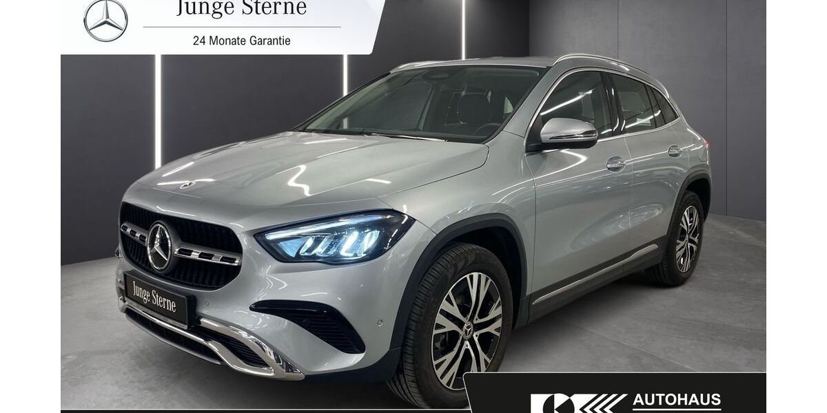 Mercedes-Benz GLA 250 12.715 km 41.790 &euro; Fellbach 70736