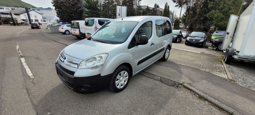 Citroen Berlingo 219.902 km 3.600 &euro; Korb 71404