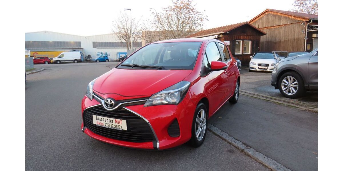 Toyota Yaris 75.000 km 9.300 &euro; Fellbach 70736