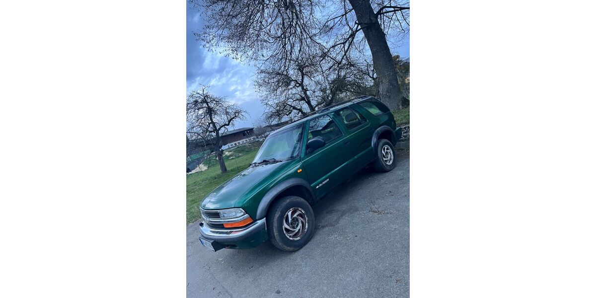 Chevrolet Blazer 230.000 km 2.000 &euro; Alfdorf 73553